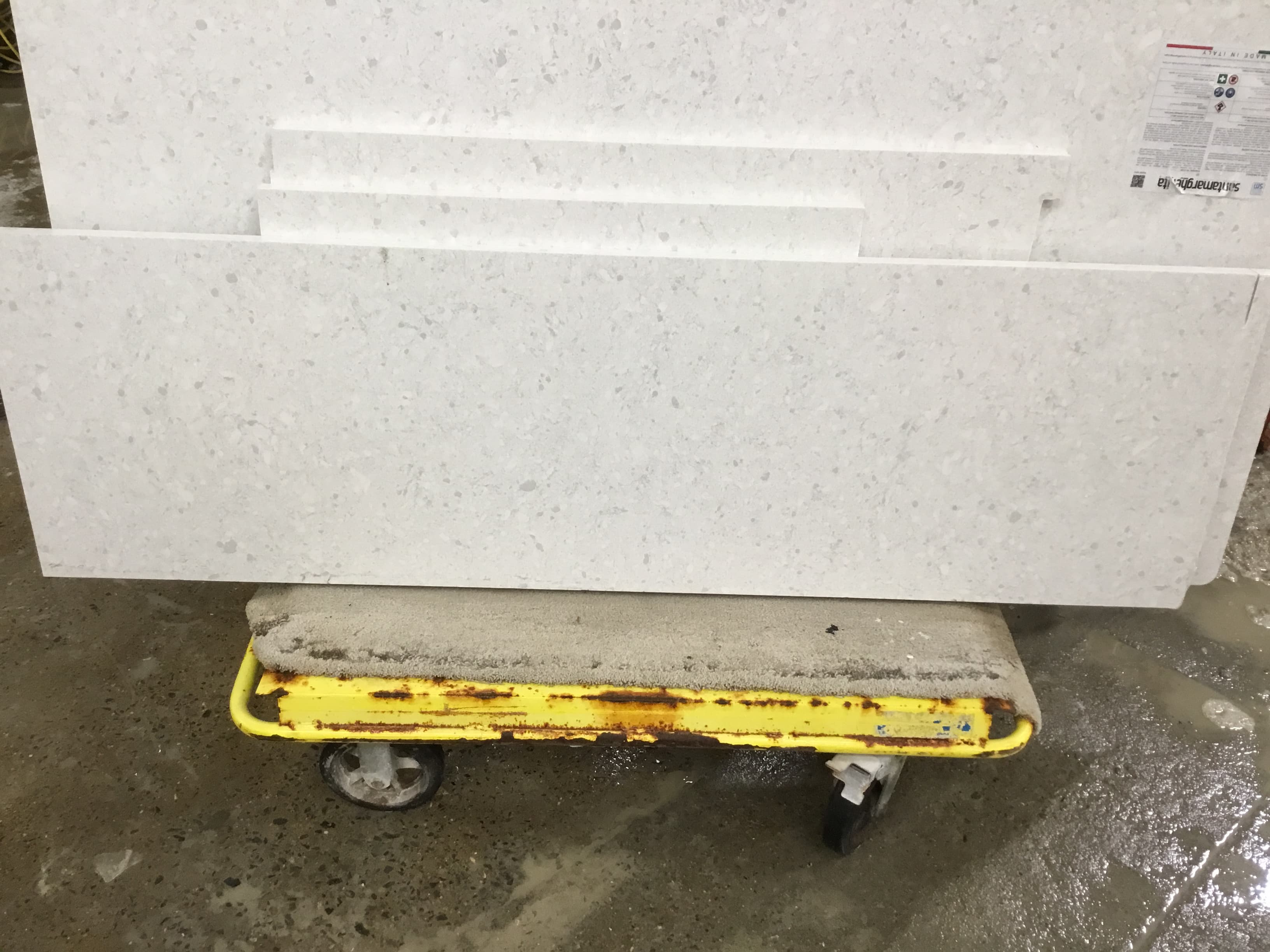 Fusion White / Marble And Granite, piece 10432-1.R1