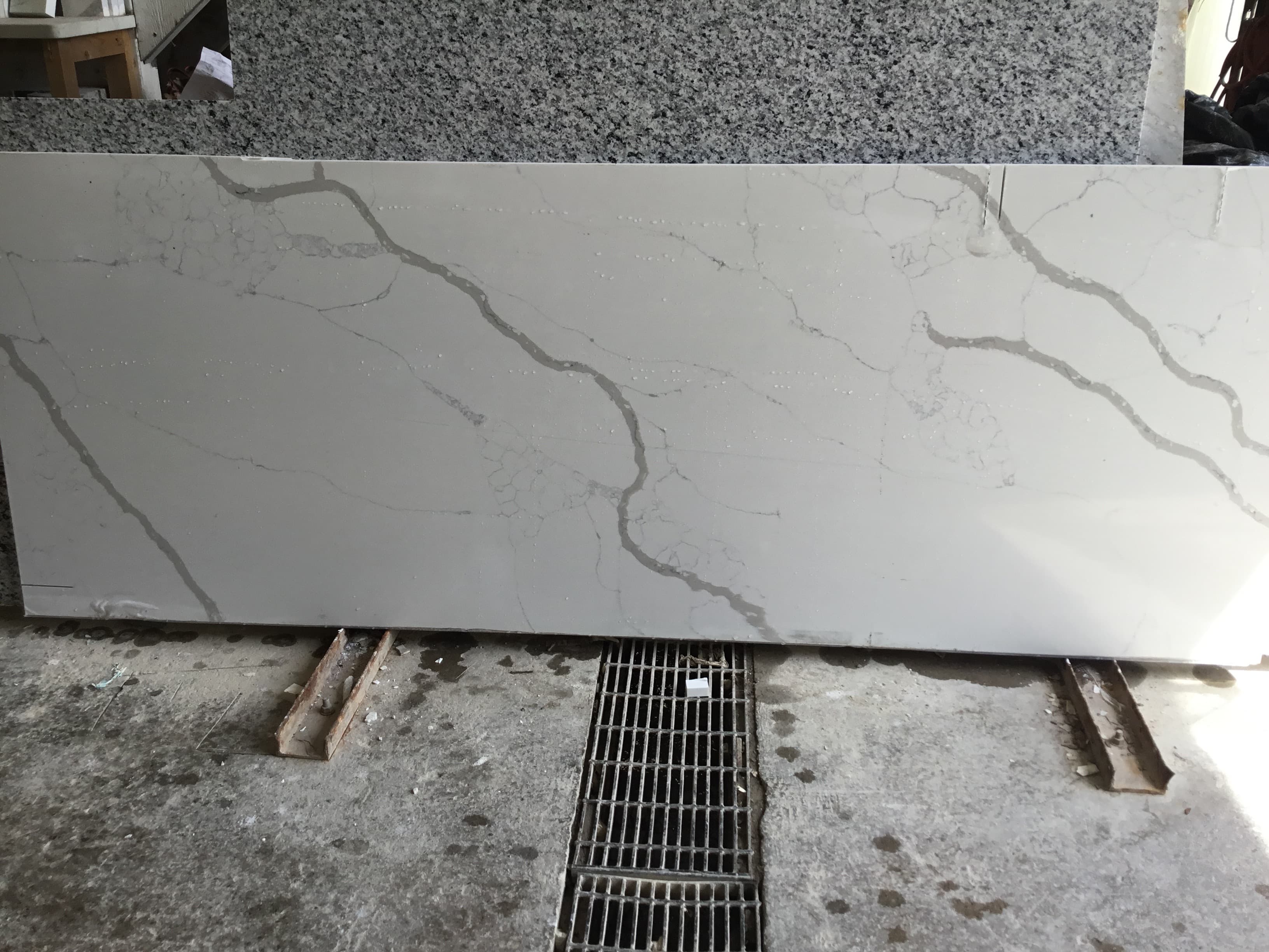 New Calacatta Roma 3CM, pieza 10475-3.R1