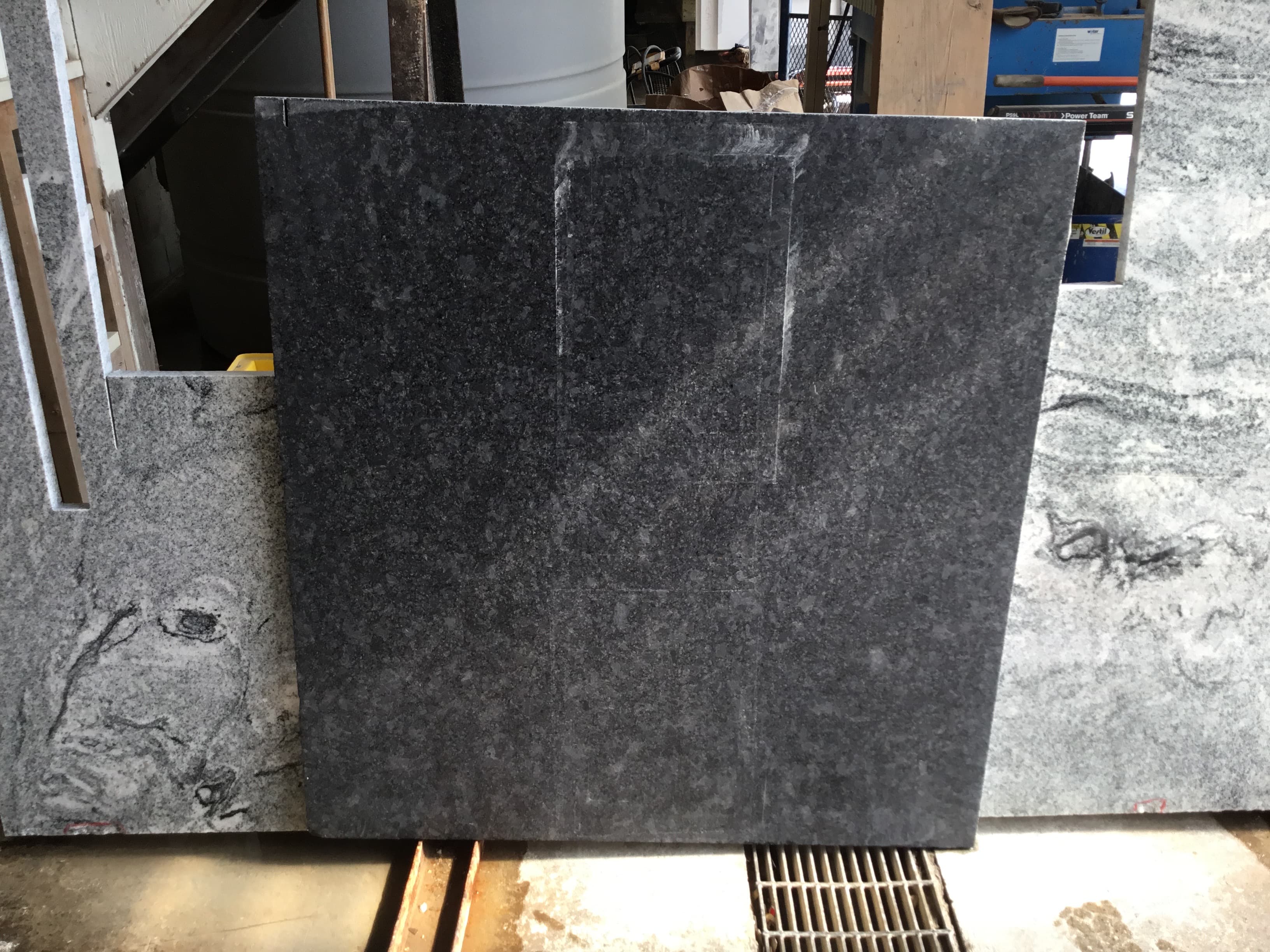 Steel Gray Polished/Leathered 3CM, piece 11035-6.R1.R1